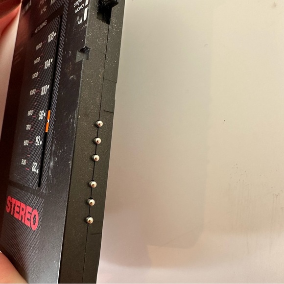 Aiwa HS-U07 Cassette Player Walkman With Stereo Cassette Working - Picture 12 of 14